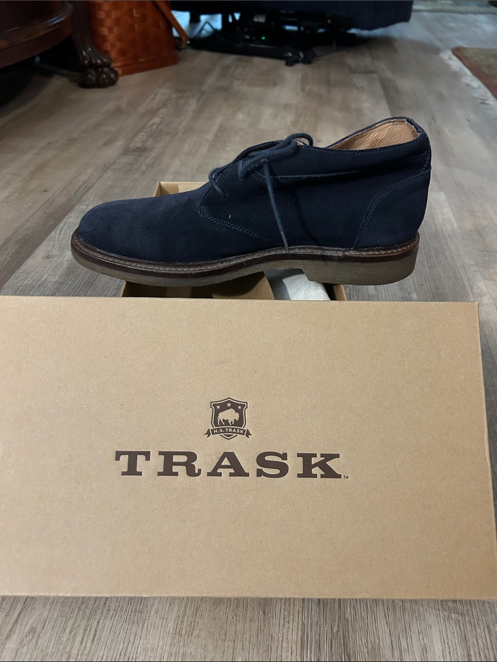 Trask Men's Dark Navy Suede Chukka Boots